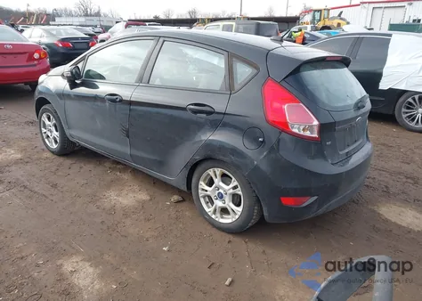 2015 Ford Fiesta Se z USA, uszkodzony, nr VIN 3FADP4EJ6FM132701